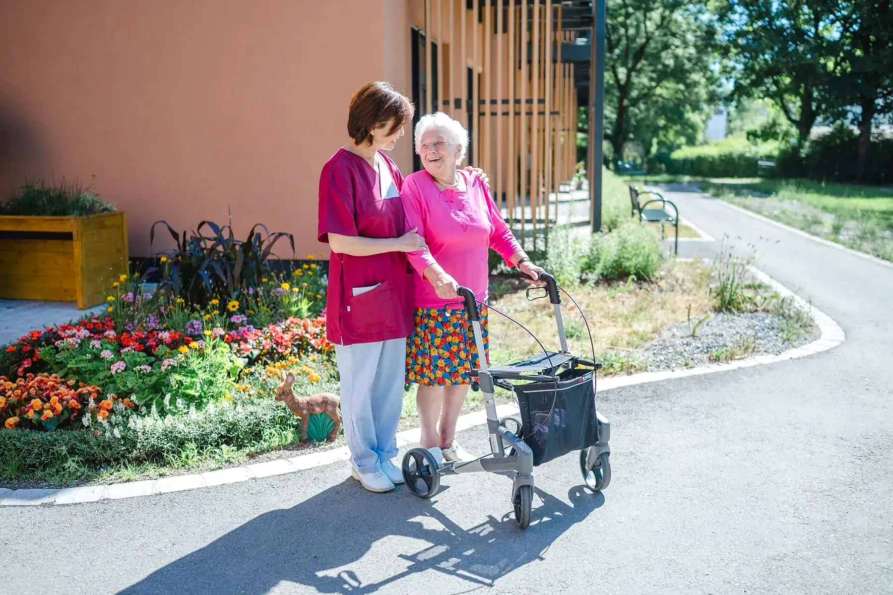 Mitarbeiter Bilder Pflegeheim